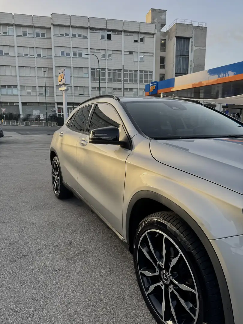 Mercedes-Benz GLA 200 d Night Edition 4matic auto - 2