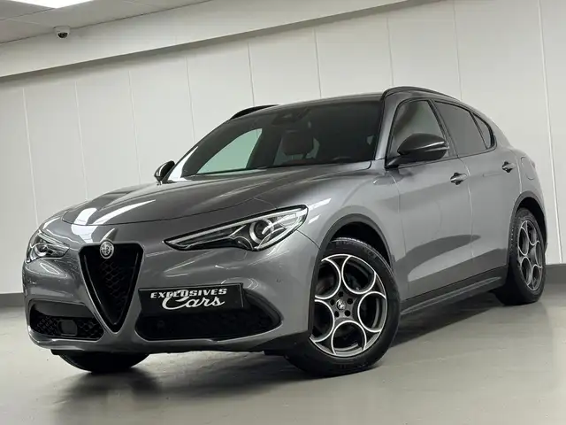 Alfa Romeo Stelvio 2.2 JTD 160CV BLACK TECH CAMERA GPS CUIR LED REG