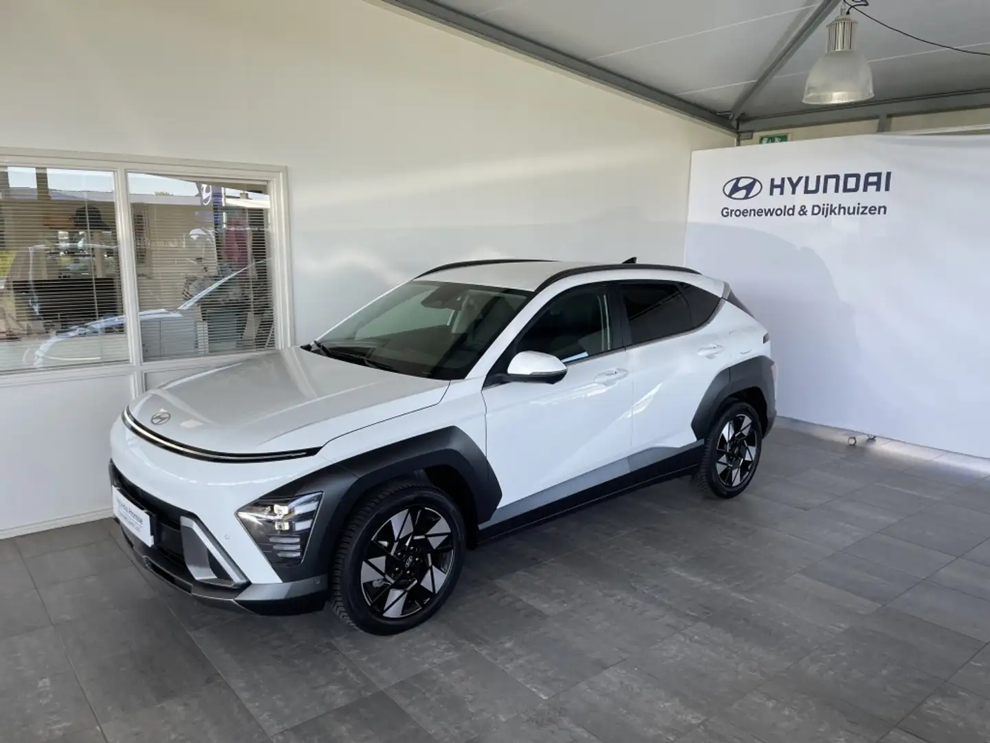 Hyundai KONA 1.6 GDI HEV Premium Wit - 2