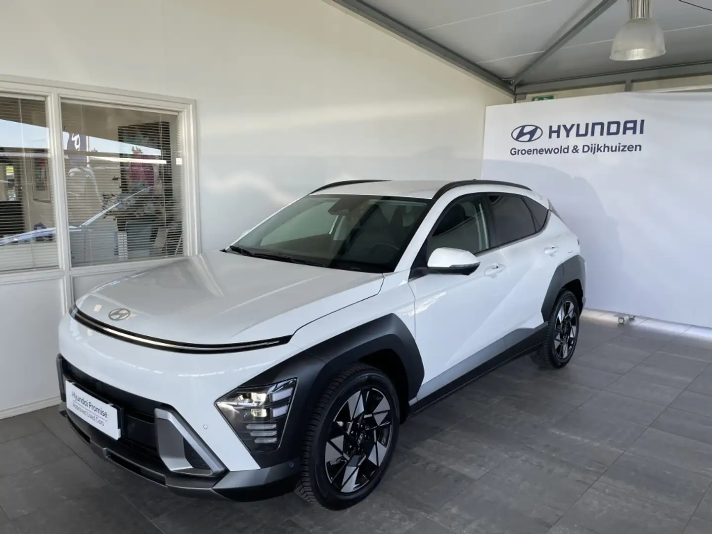 Hyundai KONA 1.6 GDI HEV Premium Wit - 1