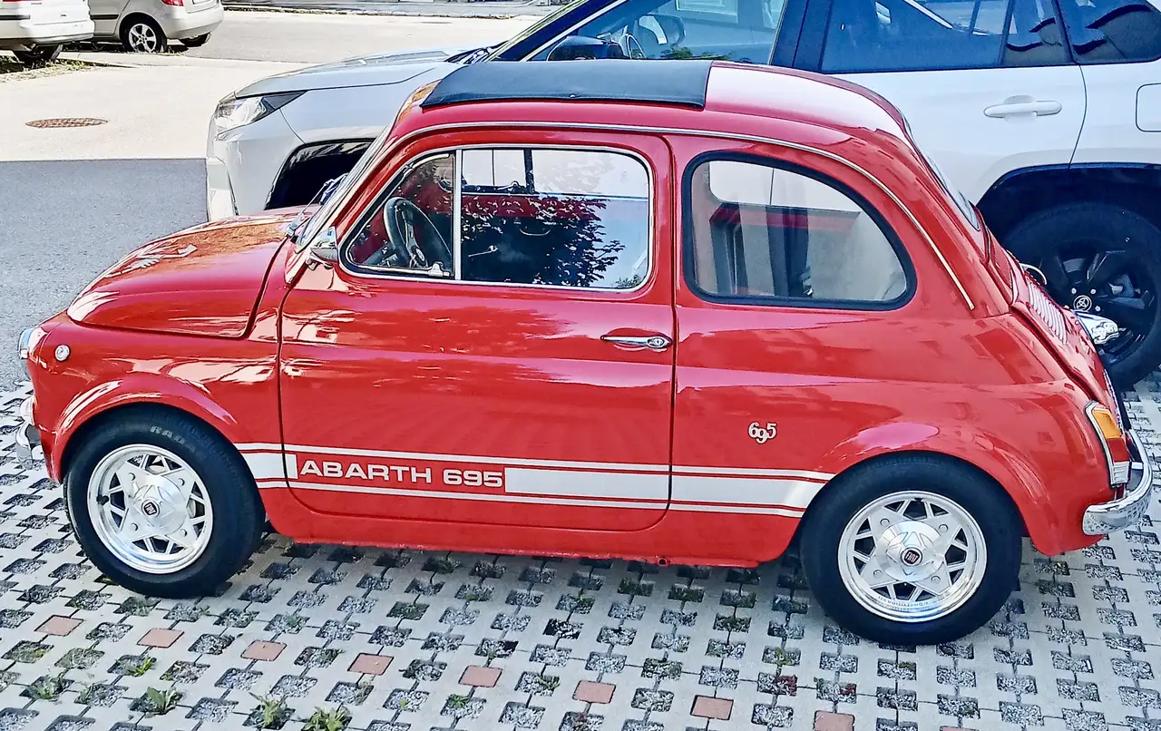 Fiat 500 Abarth 695 Abarth Recreation, foto 3
