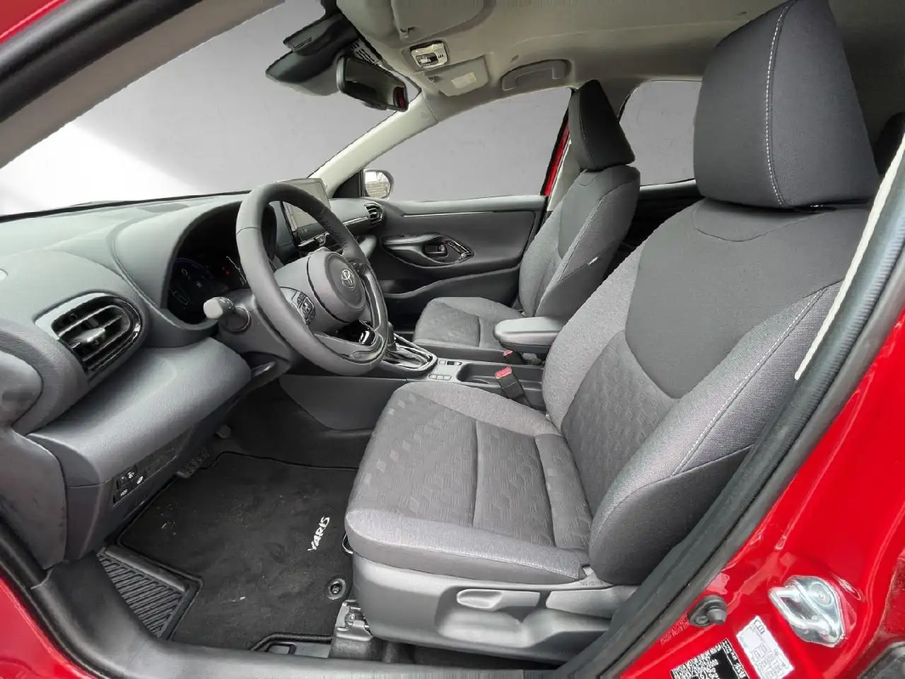 Toyota Yaris 2026 — фото 14