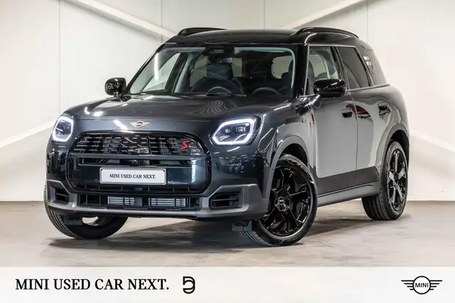 MINI Countryman S All4 L | TOWB | PARK + | DRIVE +