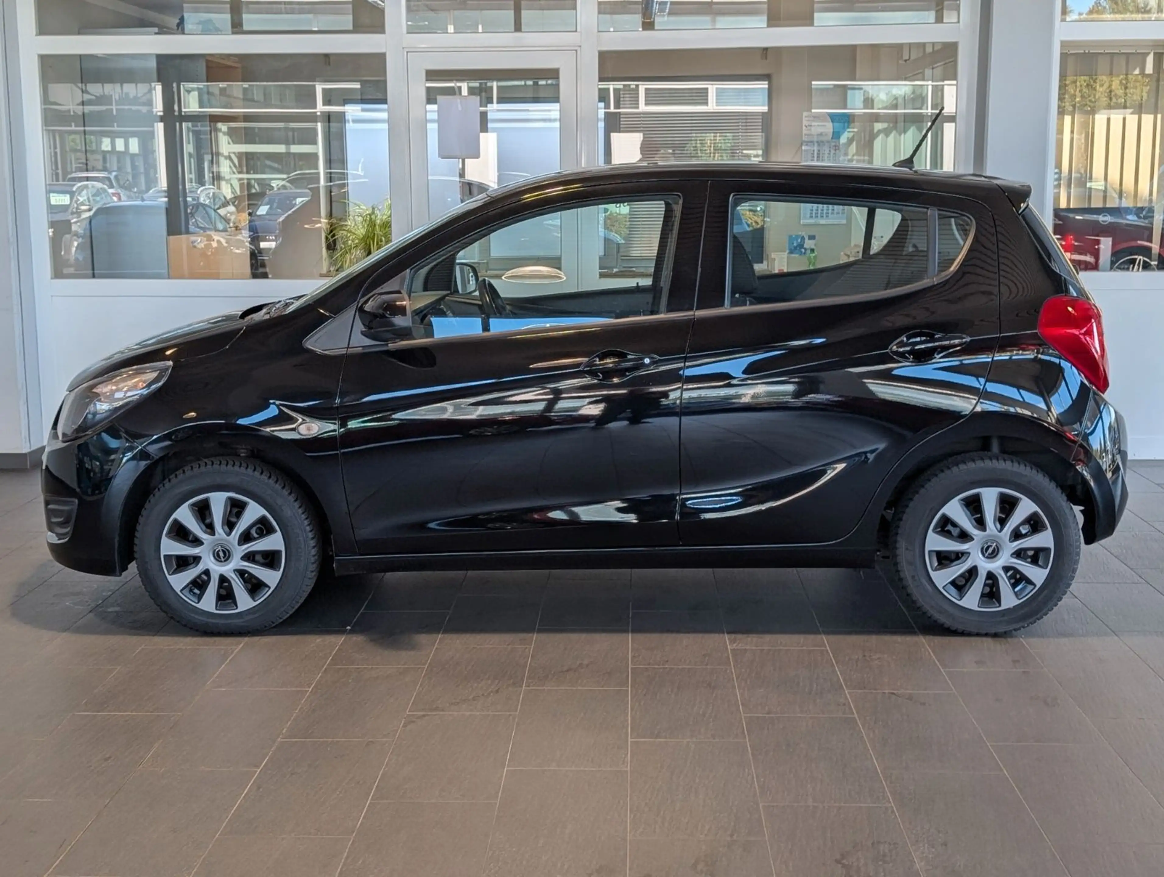 Opel Karl Edition Automatik*Klima*PDC*Sitzheizung* — photo 6