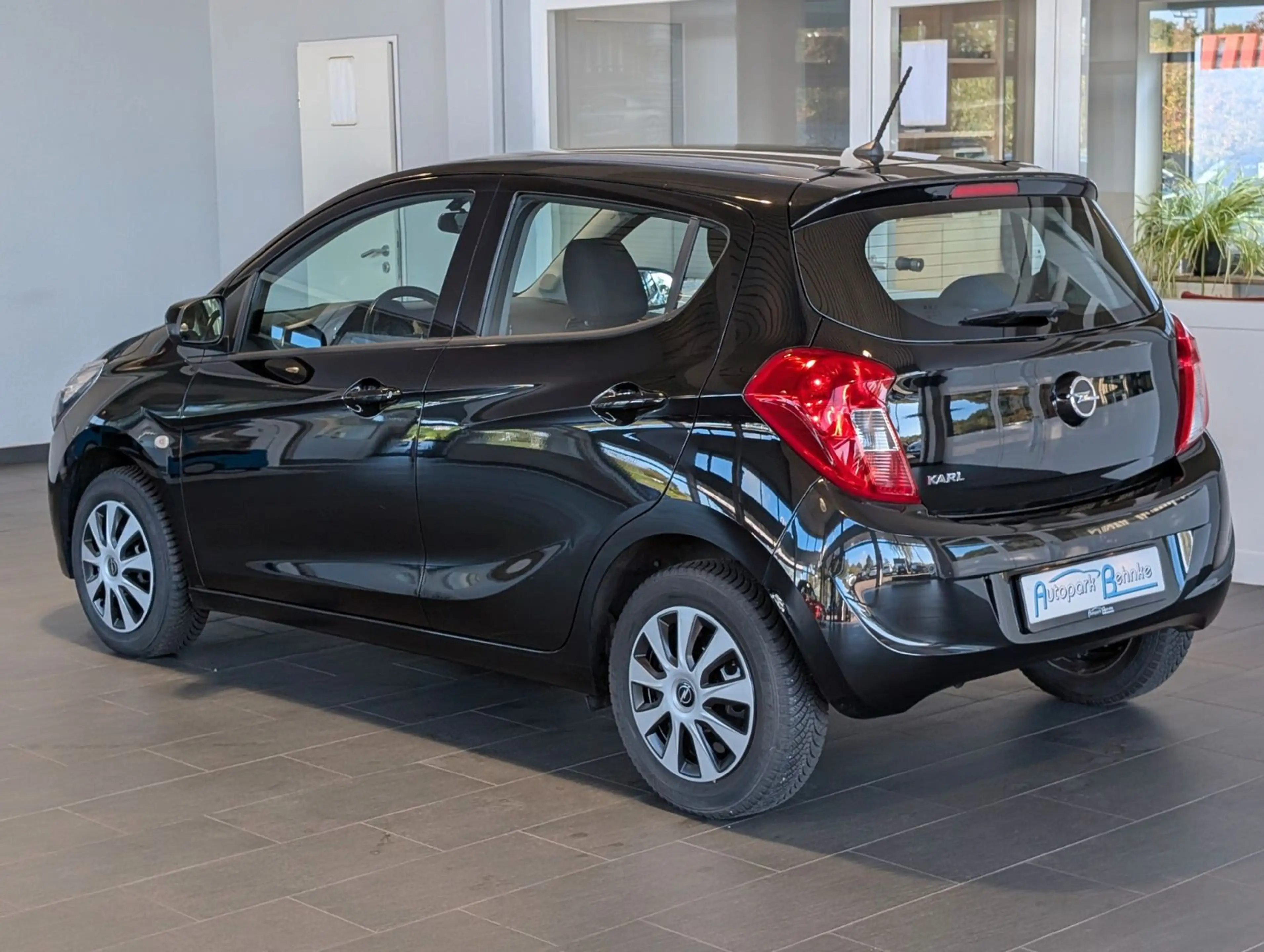 Opel Karl Edition Automatik*Klima*PDC*Sitzheizung* — photo 9