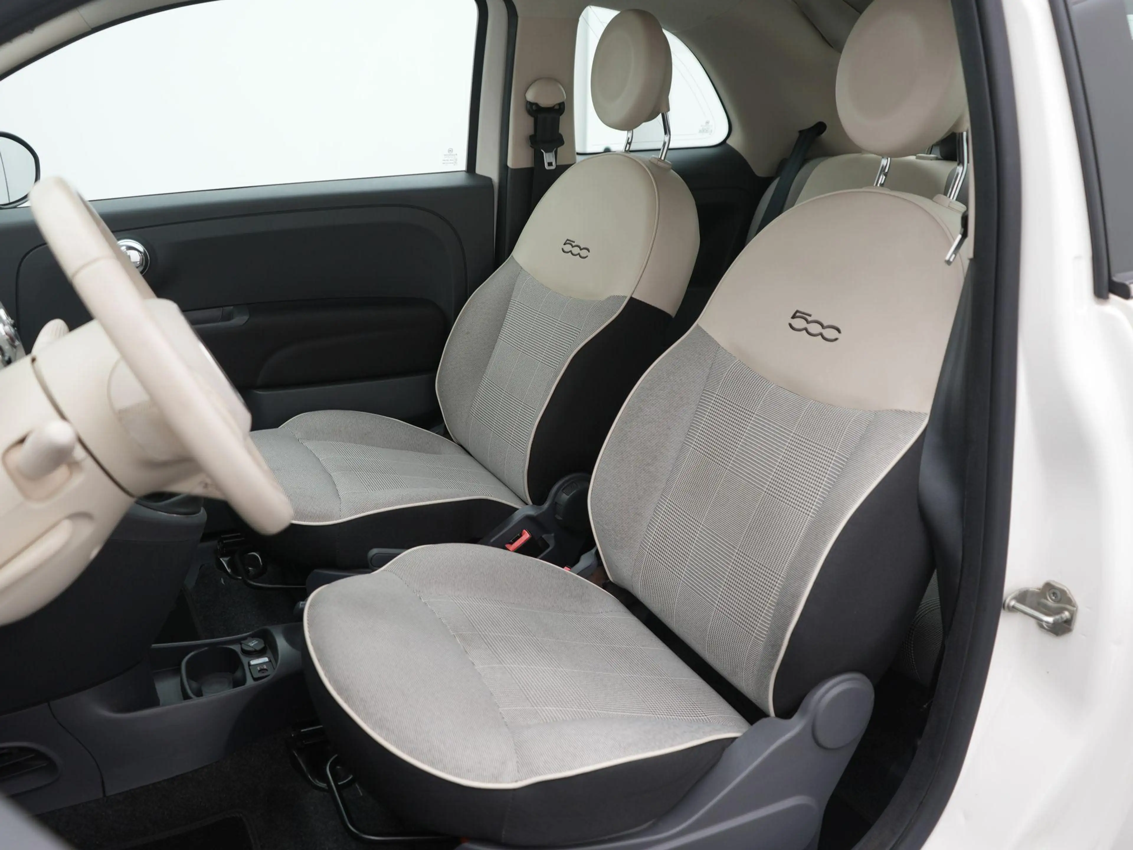 Fiat 500C 0.9 TwinAir Turbo Lounge CARBIO | CLIMA | LMV | PD — photo 9