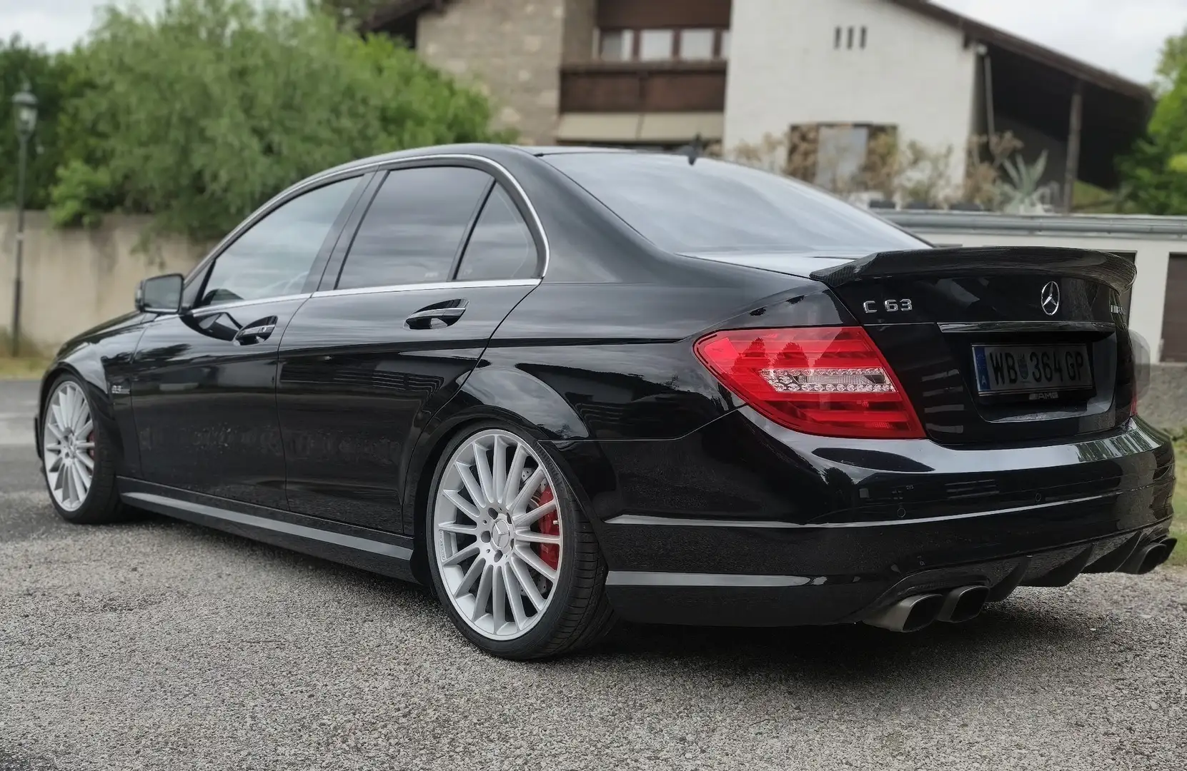 Mercedes-Benz C 63 AMG C 63 AMG Avantgarde Aut. Avantgarde Schwarz - 2
