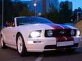 Ford Mustang 4.6 V8 GT Cabriolet Youngtimer Weiß - thumbnail 3