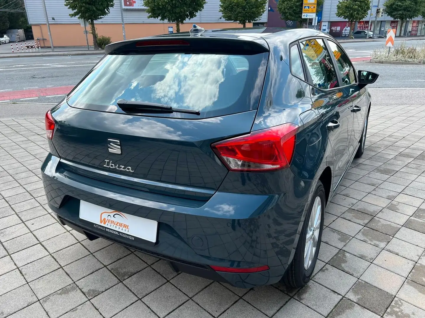 SEAT Ibiza 1.0 MPI 80PS Style Winterpaket FULL-LINK Blau - 2