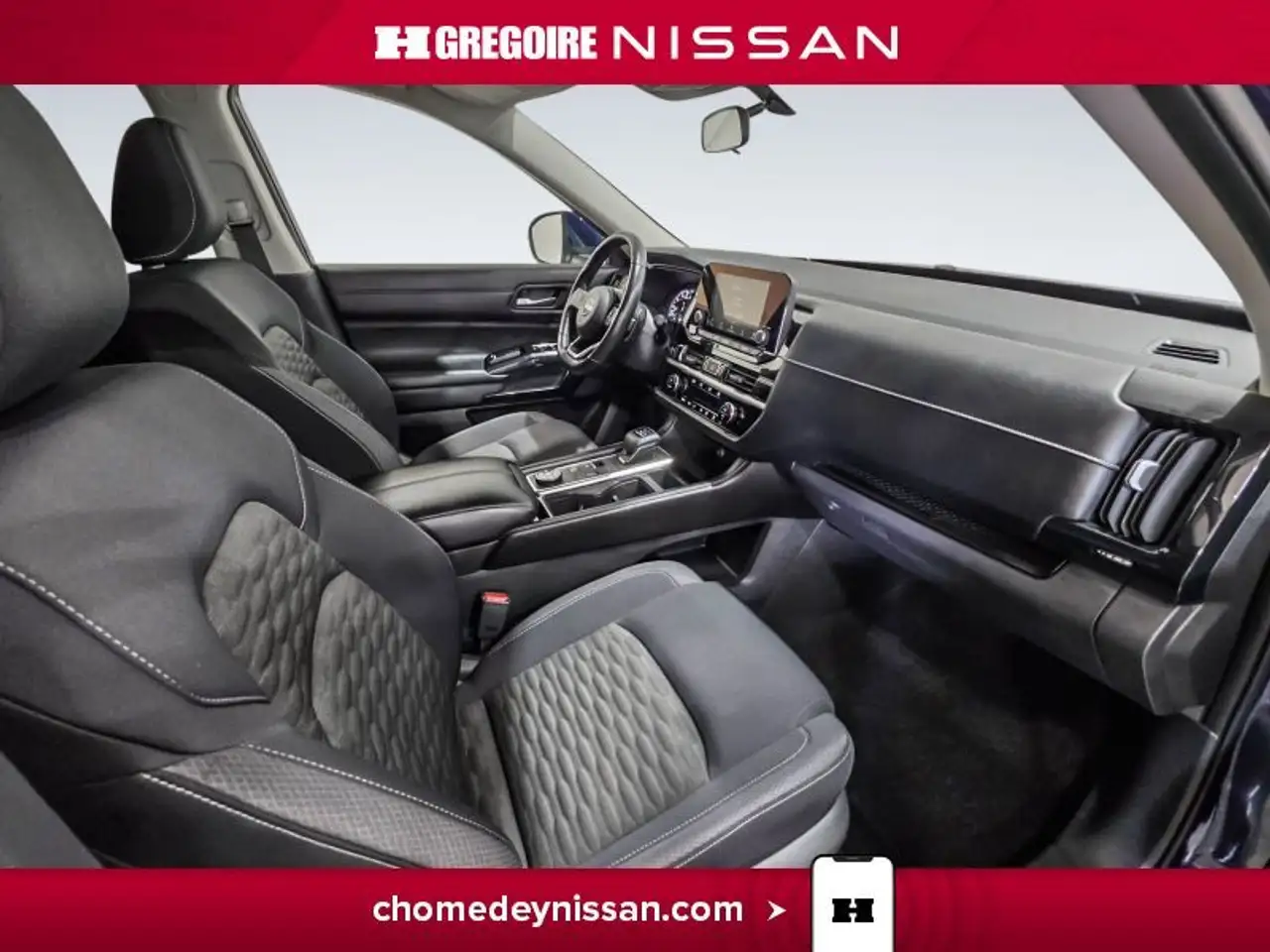 Nissan Pathfinder photo Nissan Pathfinder