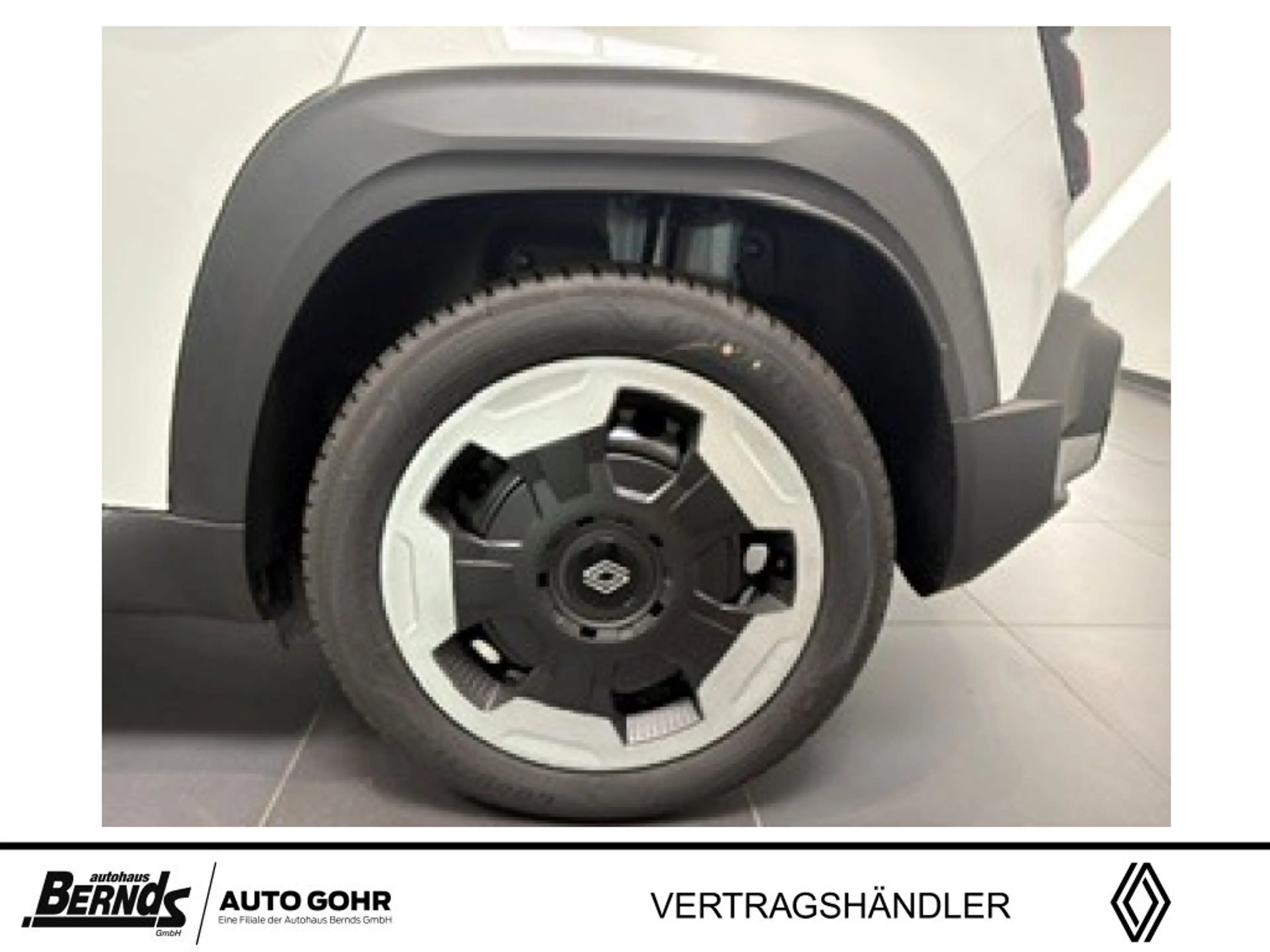 Renault R 4 E-Tech Advance 150 Comfort Range Ganzjahresreifen — photo 12