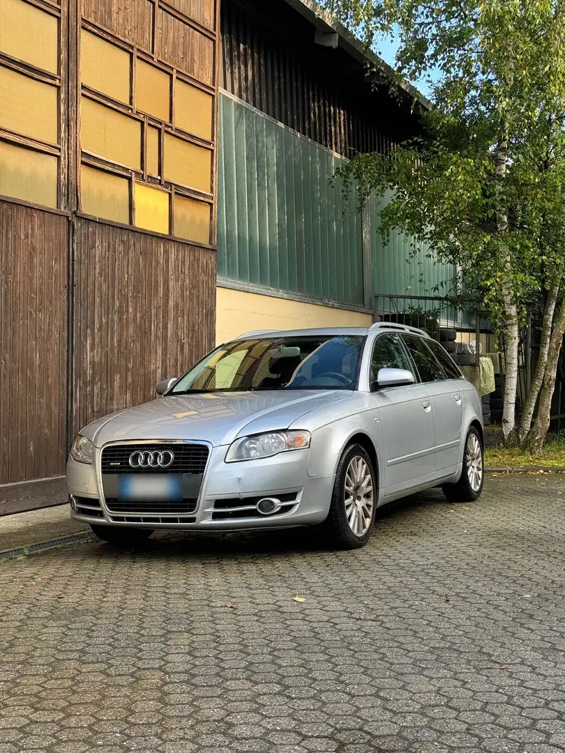 Audi A4 Avant 3.0 V6 tdi quattro 233cv - 2