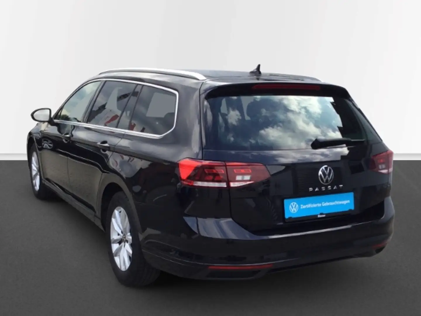 Volkswagen Passat Variant 2,0 TDi DSG Business AHK Massage ACC Cam Schwarz - 2