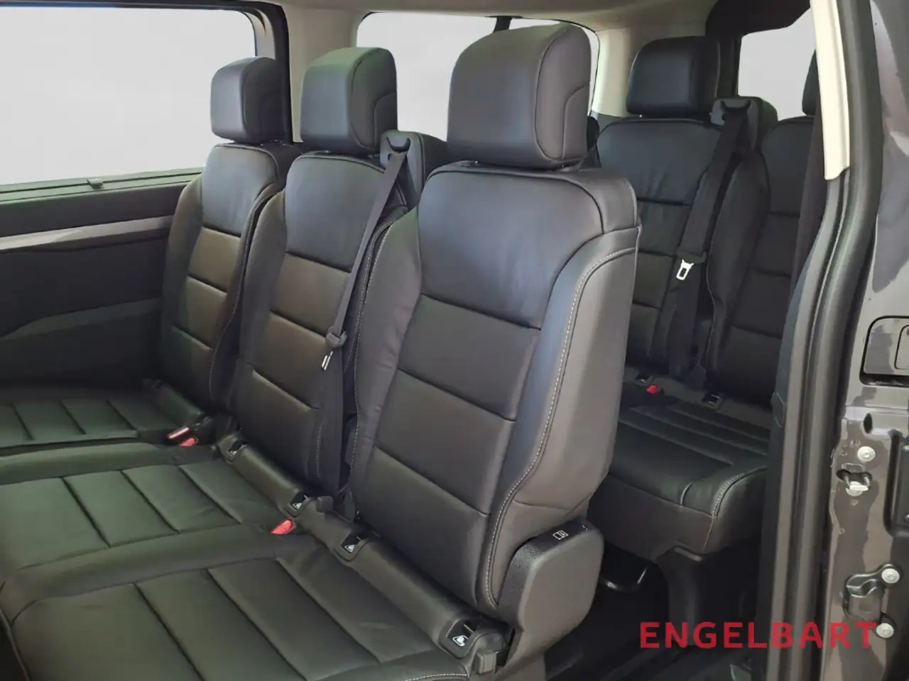 Toyota Proace Verso 2.2D L2 Exclusive 12
