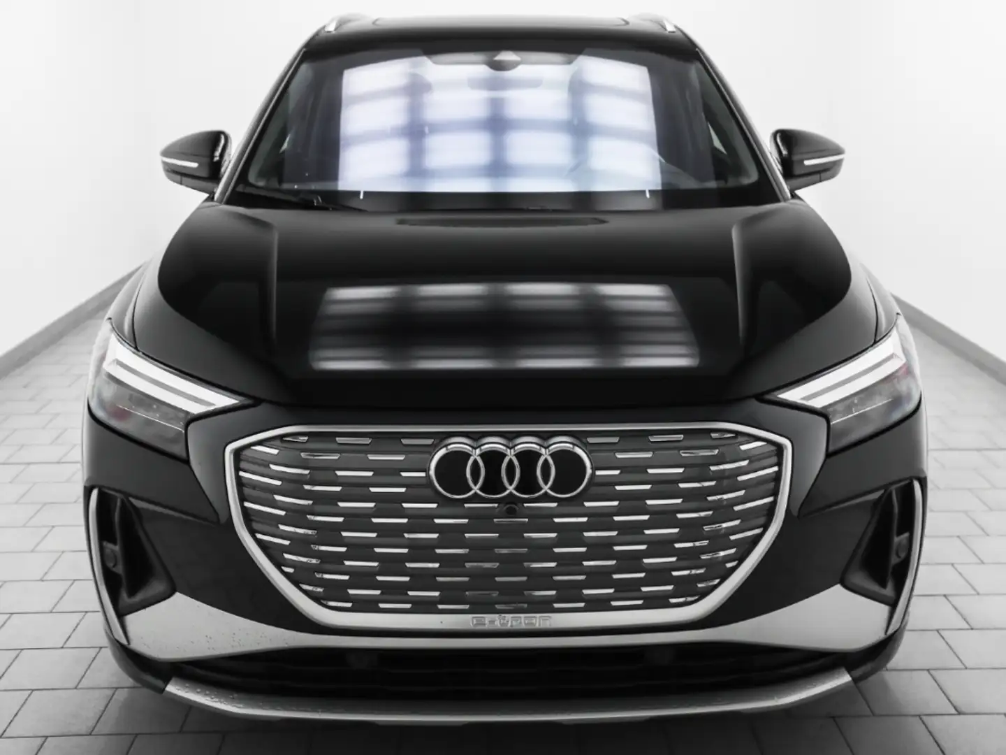 Audi Q4 e-tron 35 S line Pano Kamera HuD ACC Schwarz - 2