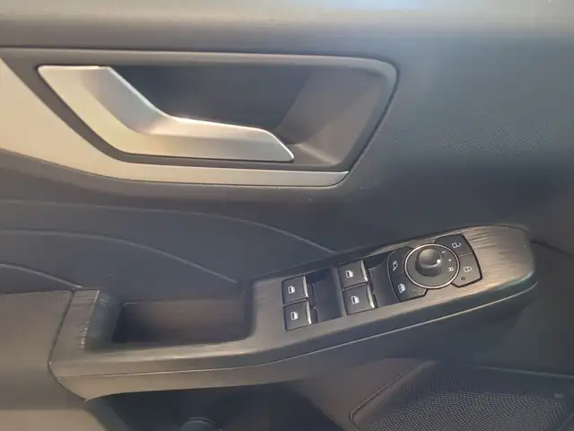 Ford Kuga view 8