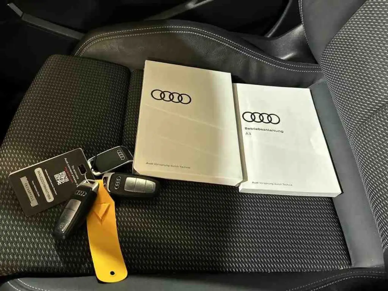 Audi A3 Sportback 40 TDI quattro S-Line *Optik-Paket*B&O* 4