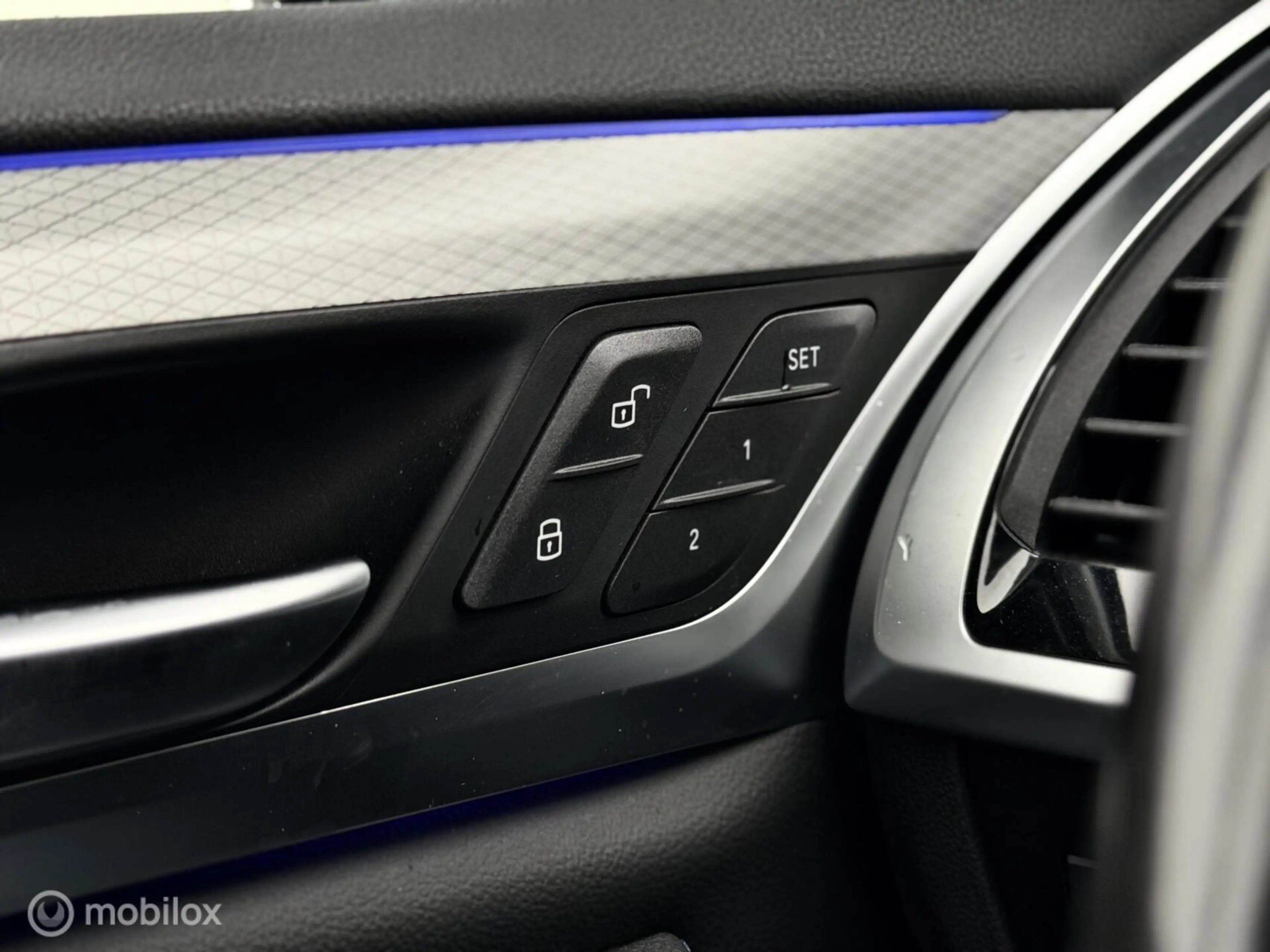 BMW X3 M40i xDrive High Executive | Pano | HUD | Memory — photo 20