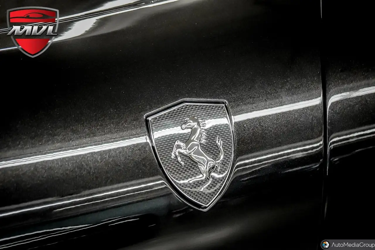Ferrari Roma снимка Ferrari Roma