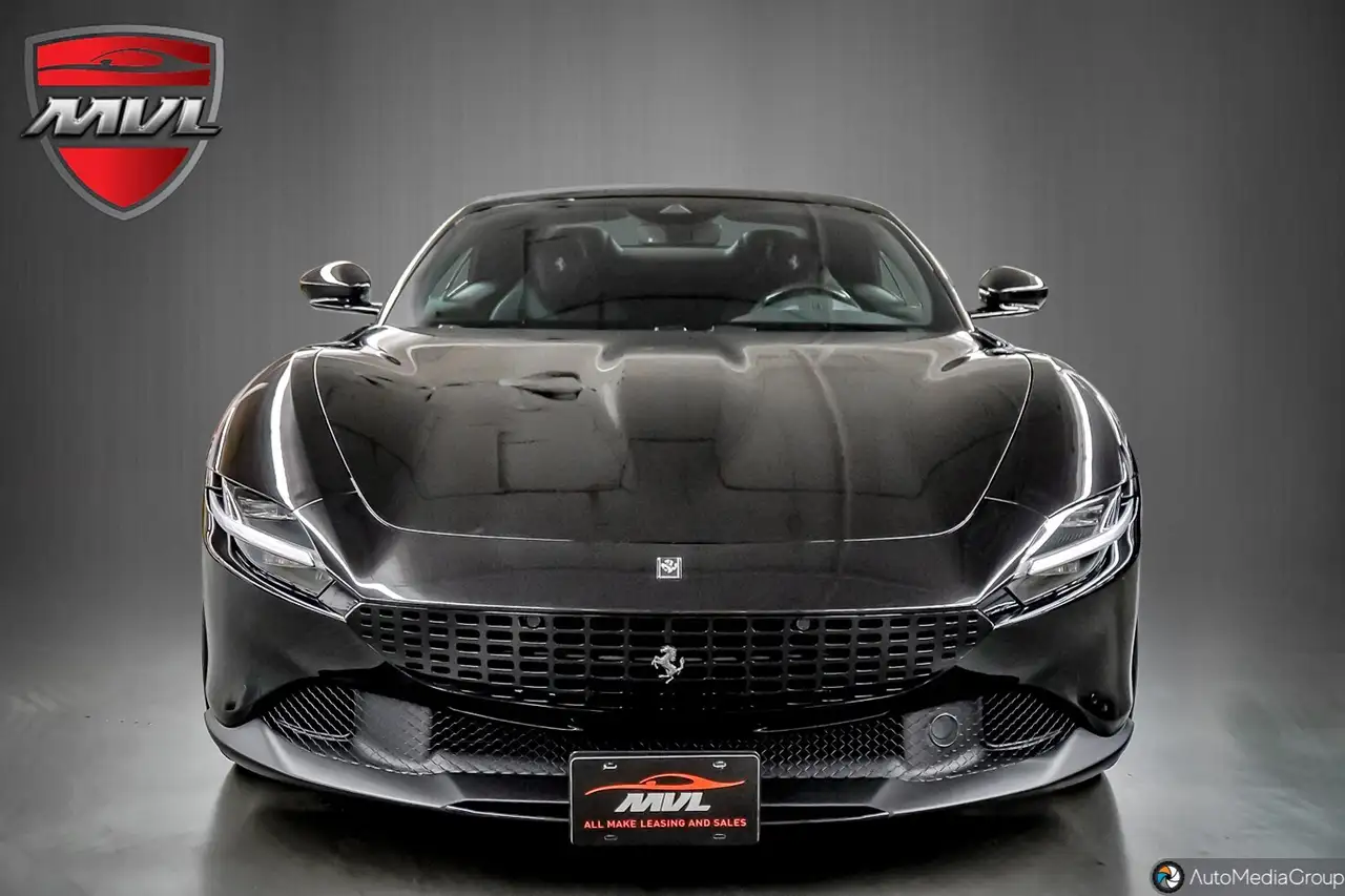 Ferrari Roma снимка Ferrari Roma