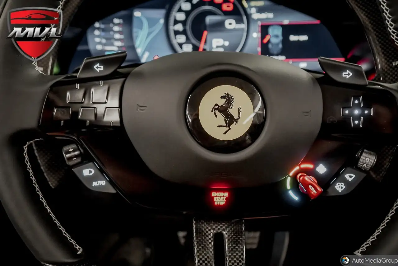 Ferrari Roma снимка Ferrari Roma