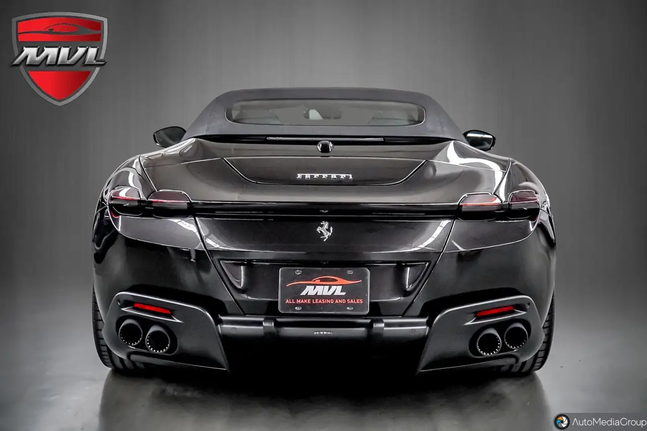 Ferrari Roma снимка Ferrari Roma