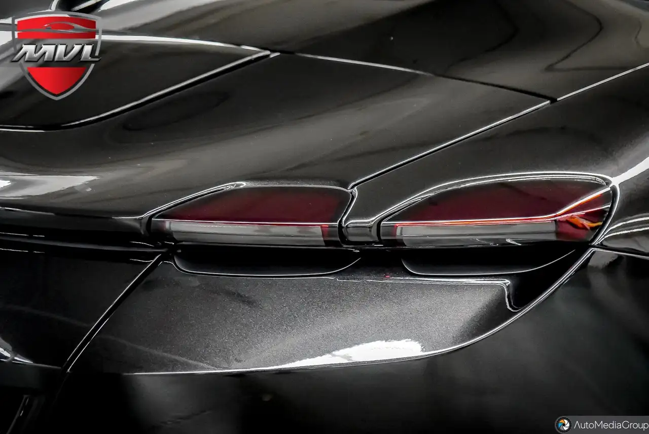 Ferrari Roma снимка Ferrari Roma