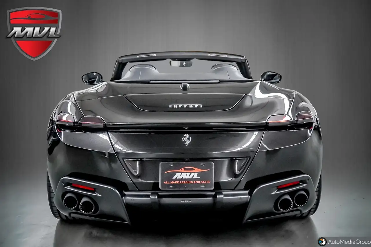 Ferrari Roma снимка Ferrari Roma