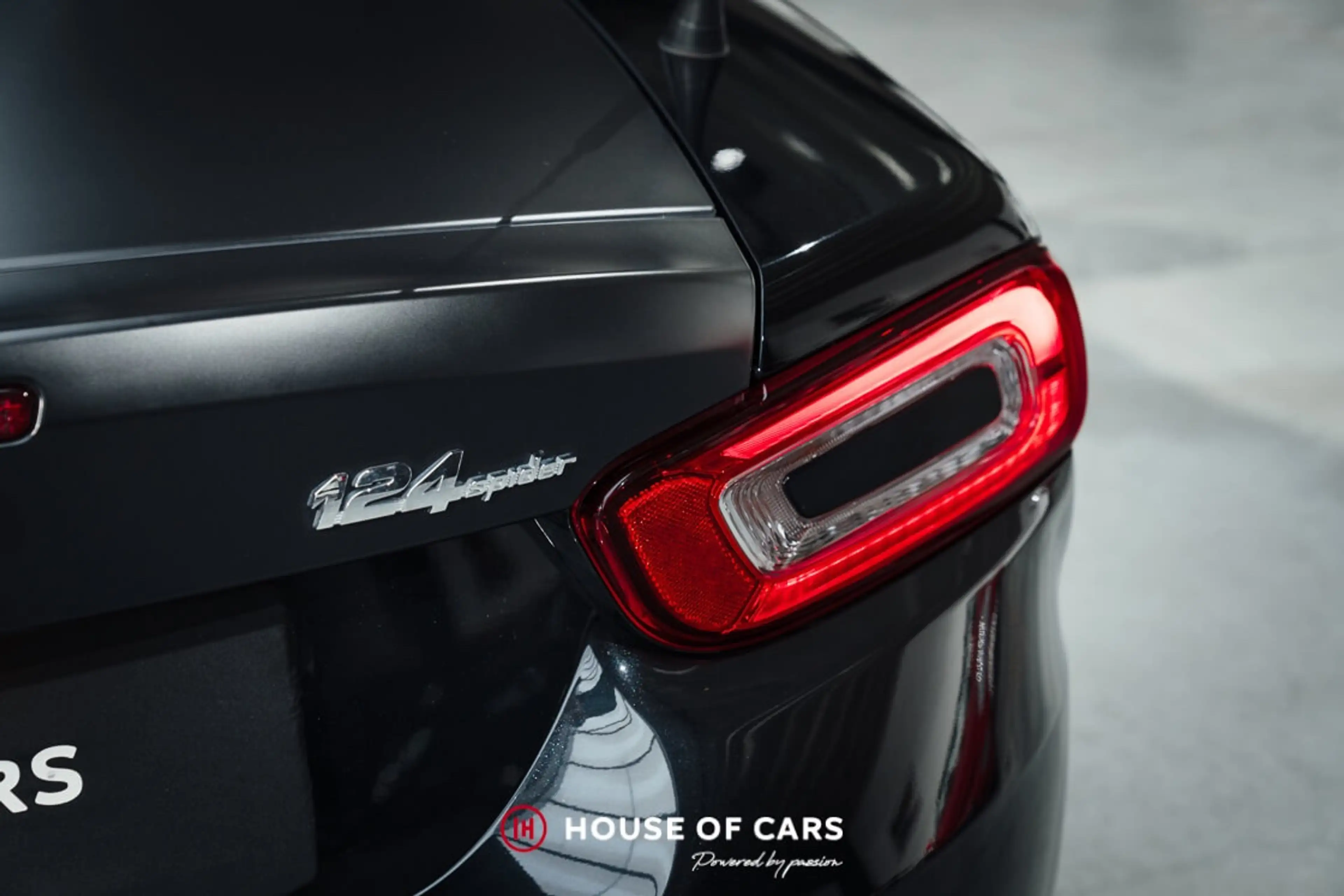 Abarth 124 Spider II SAN MARINO 1972 BLACK METALLIC — photo 14