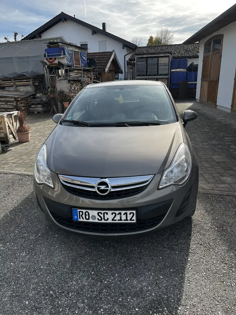 Opel Corsa Beige - 2