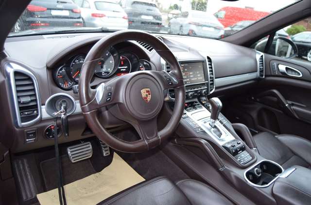Porsche Cayenne S Diesel Sport Design AHK 21"Alu