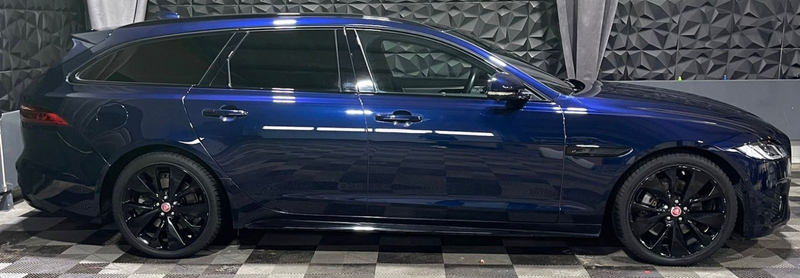 Jaguar XF Sportbrake R-Dynamic S AWD, LED, 360° Kamera — photo 9