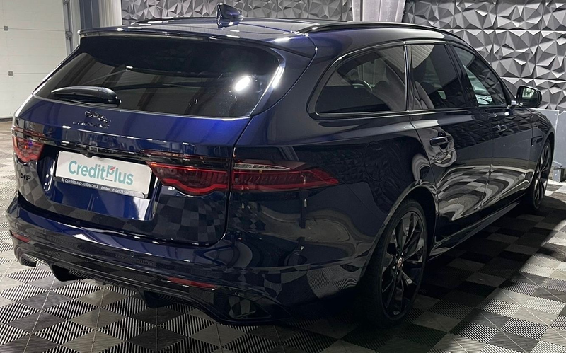 Jaguar XF Sportbrake R-Dynamic S AWD, LED, 360° Kamera — photo 8