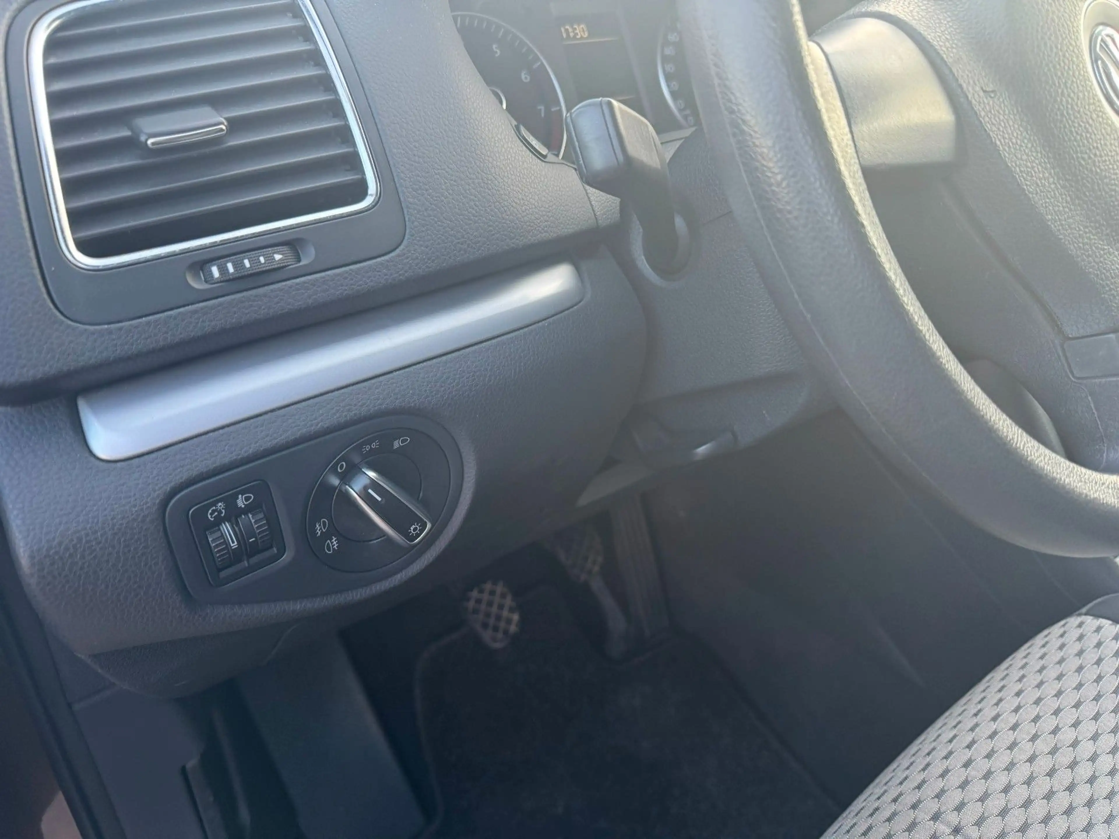Volkswagen Sharan BMT 1,4 16V 2xSchiebetüre — photo 13