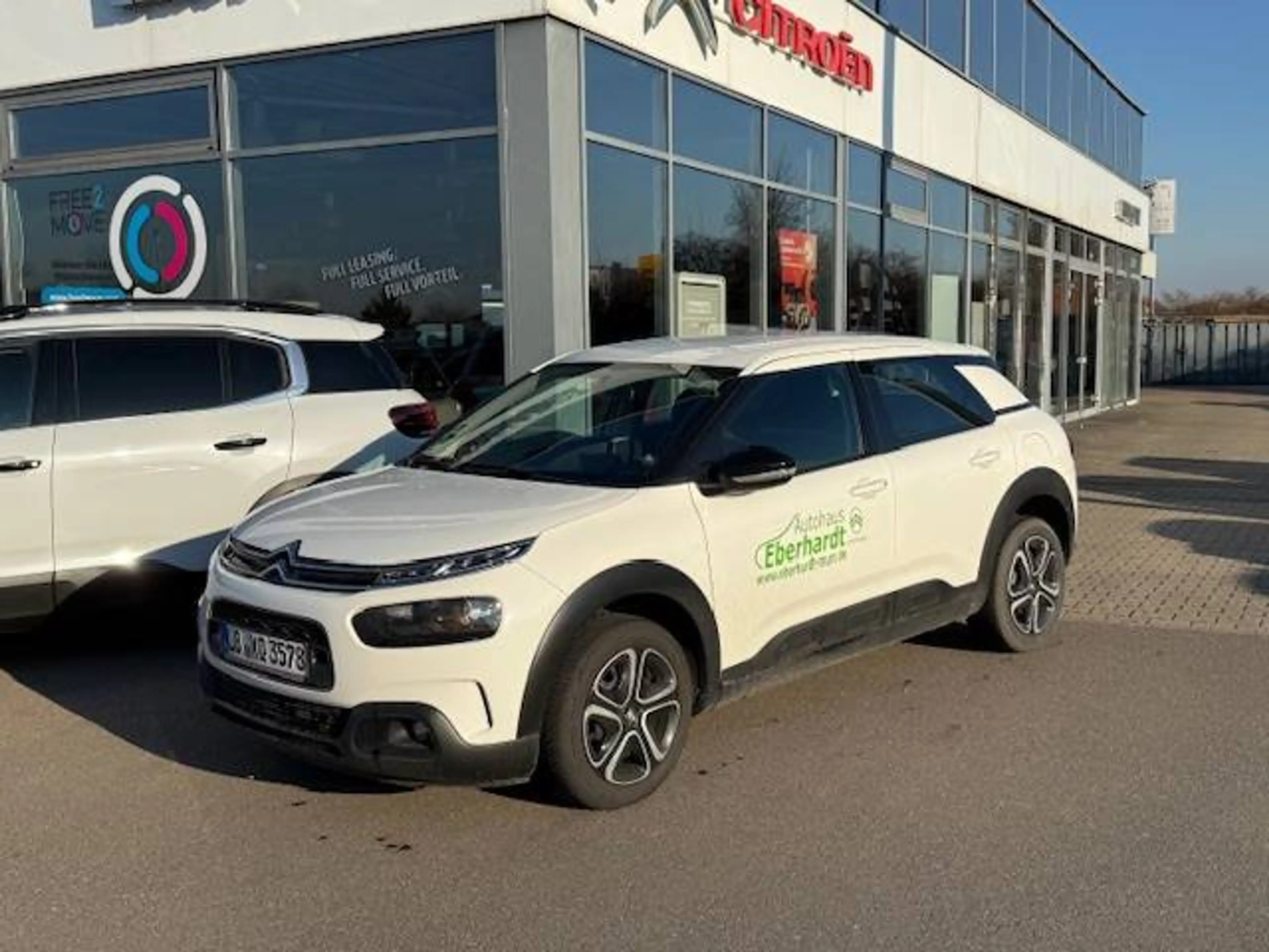 Citroen C4 Cactus Pure Tech 110 Feel — photo 8