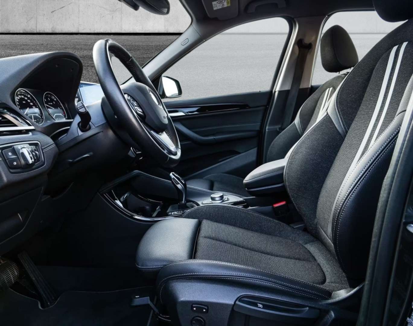 BMW X1 20d XDrive Advantage -  - Joinsteer - #5