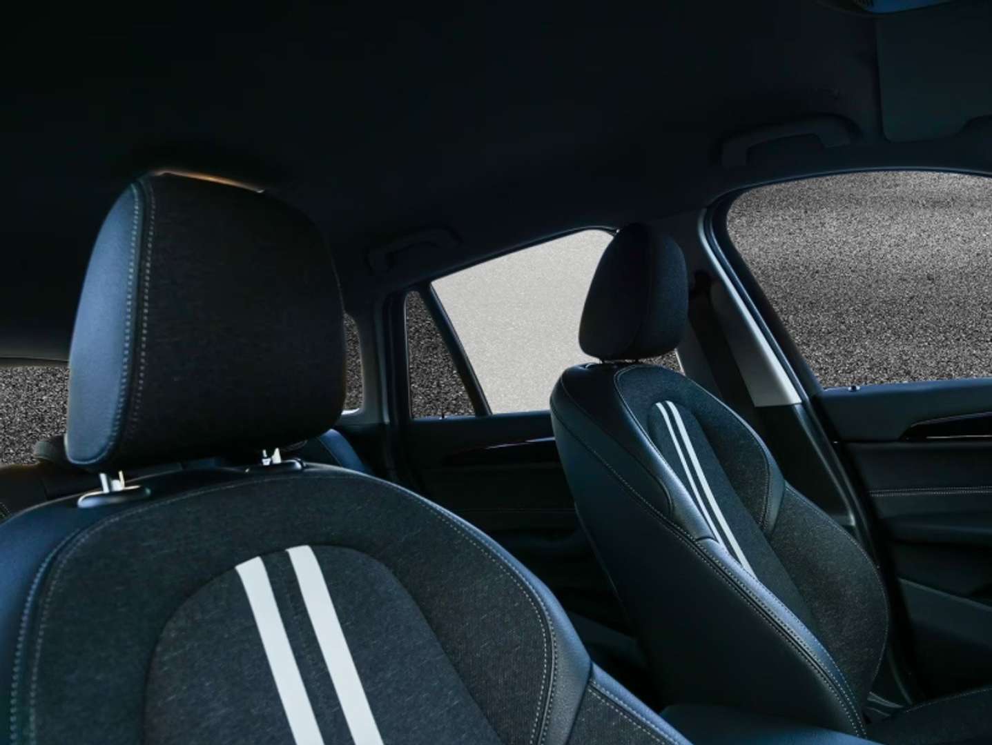 BMW X1 20d XDrive Advantage - 2021 - Joinsteer - #10