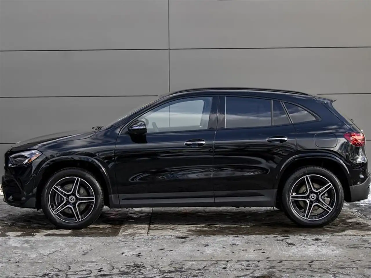 Mercedes-Benz GLA fotografie Mercedes-Benz GLA