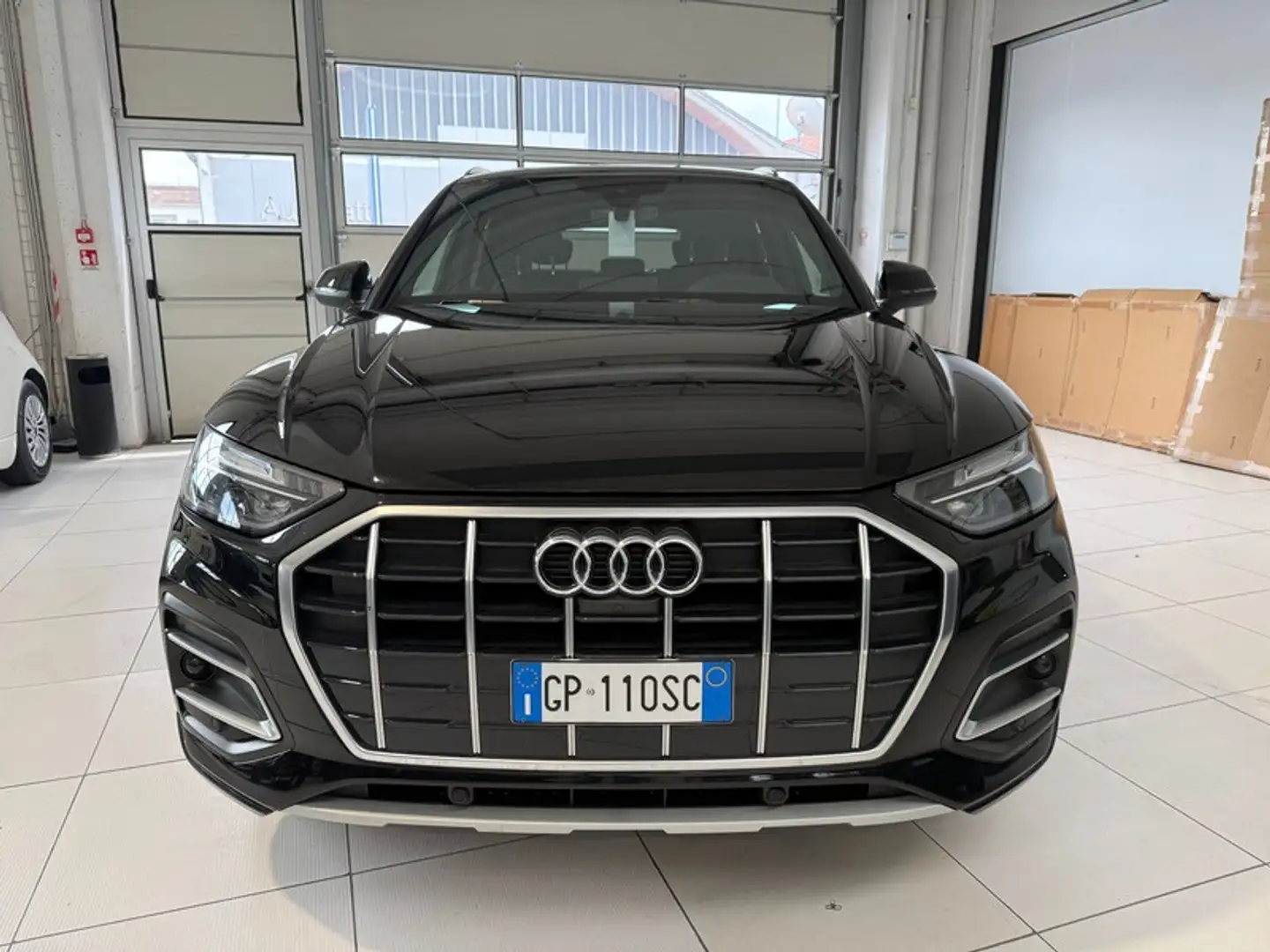 Audi Q5 35 2.0 tdi mhev Business Design 163cv s-tronic Negro - 2