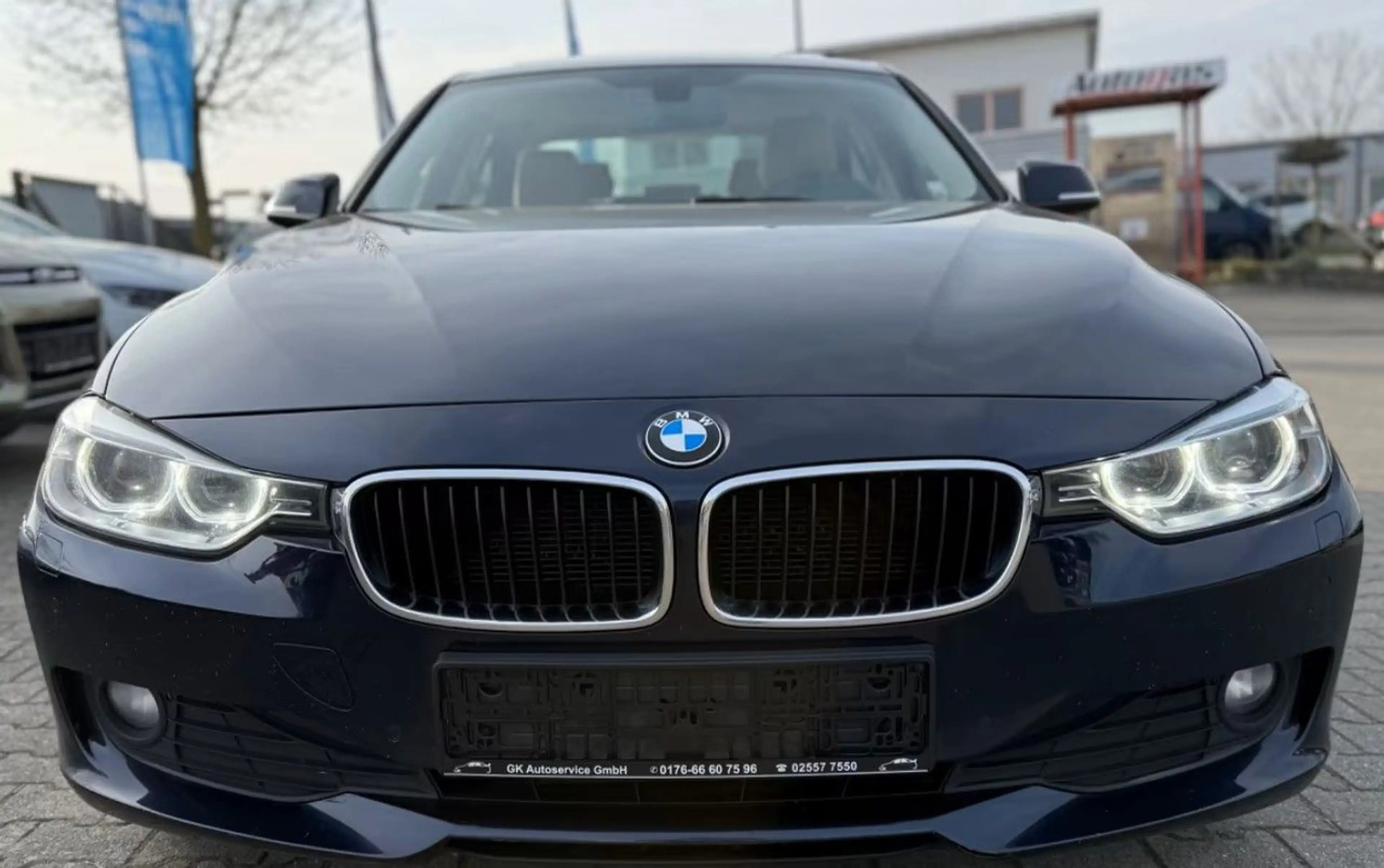 BMW 316 i Luxury Line Tüv Au Neu — photo 3