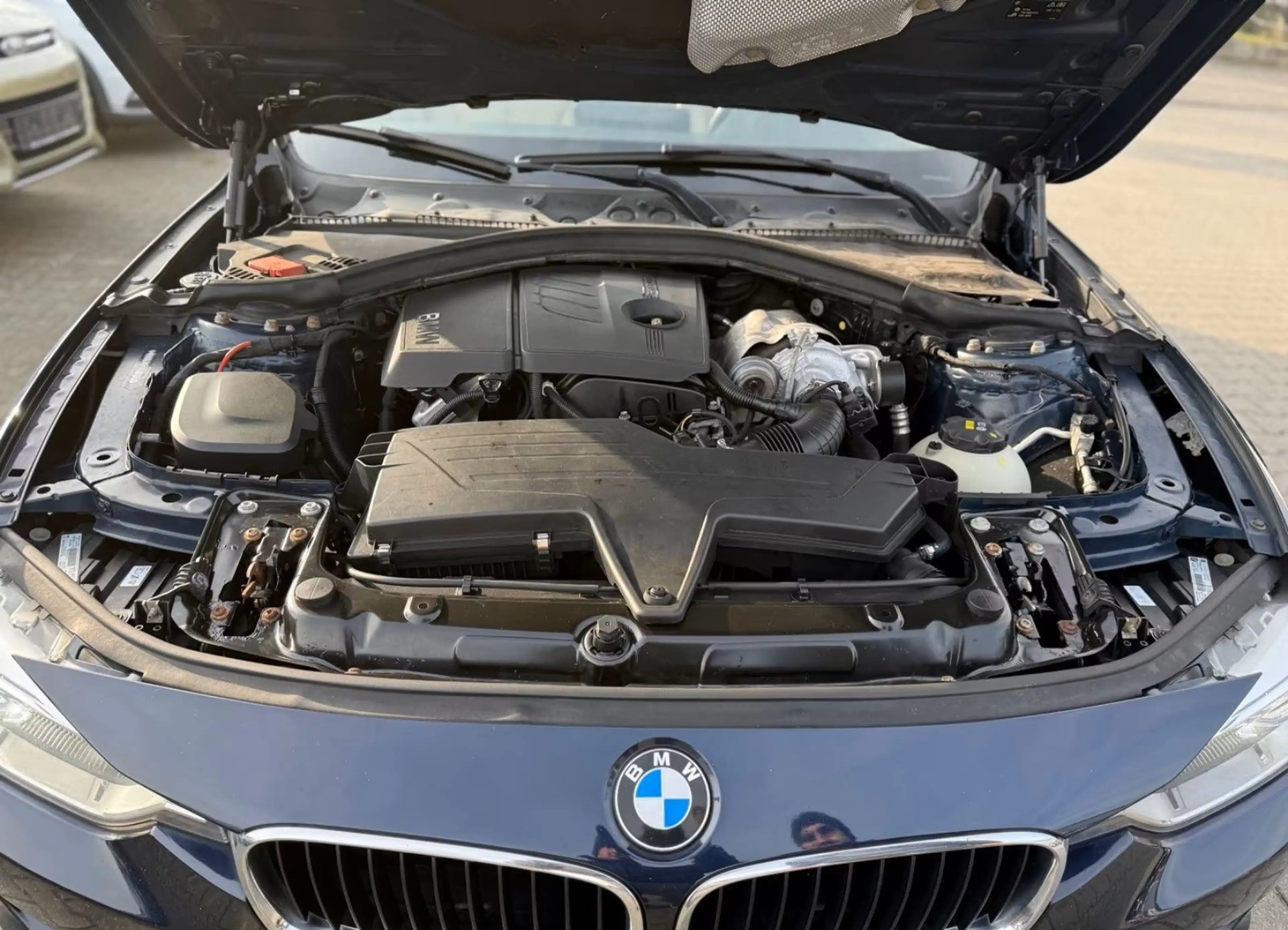 BMW 316 i Luxury Line Tüv Au Neu — photo 15