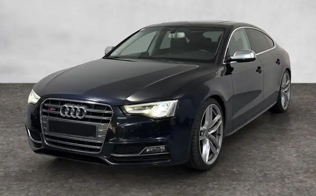 Audi S5 3.0 TFSI quattro // B & O // XENON // KREDIT //