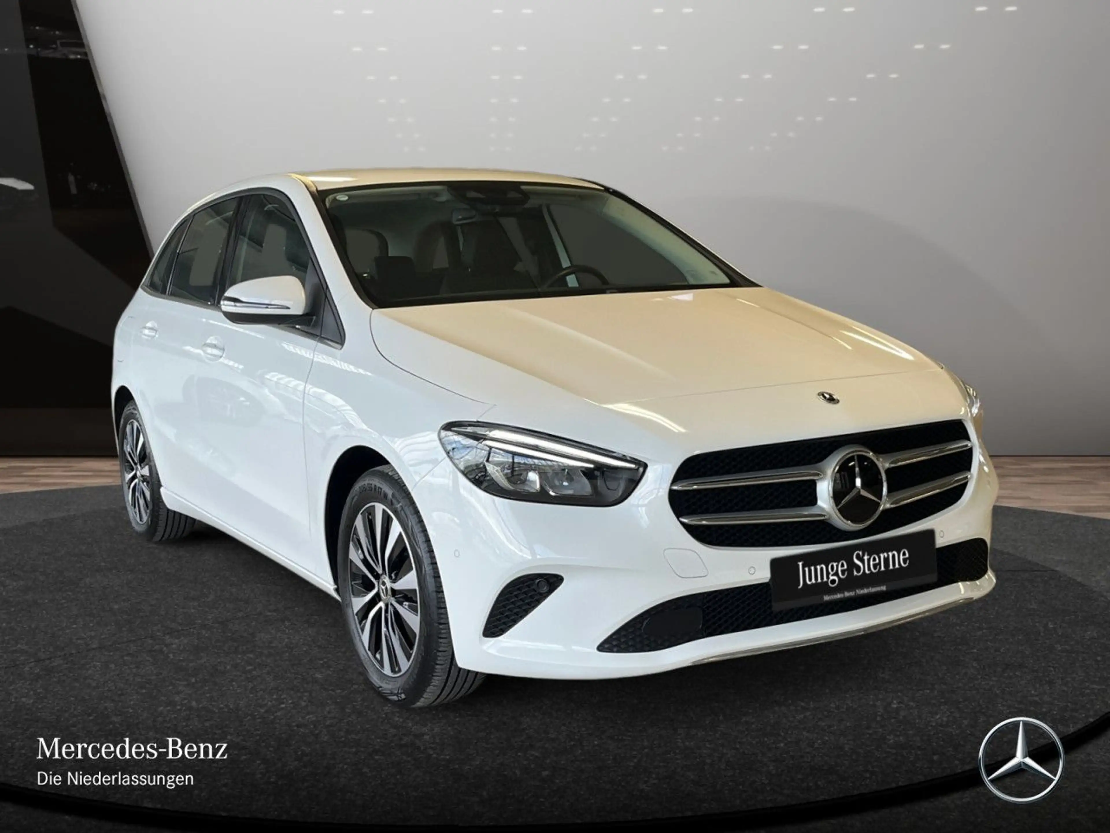 Mercedes-Benz B 250 e STYLE+AHK+LED+KAMERA+8G — photo 5