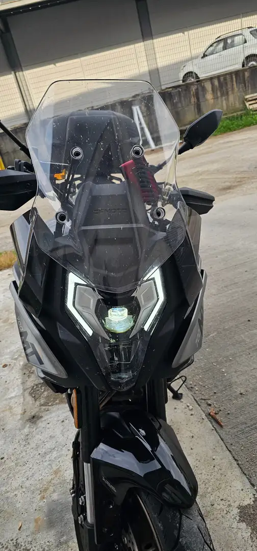 CFMOTO 700 MT Negro - 1