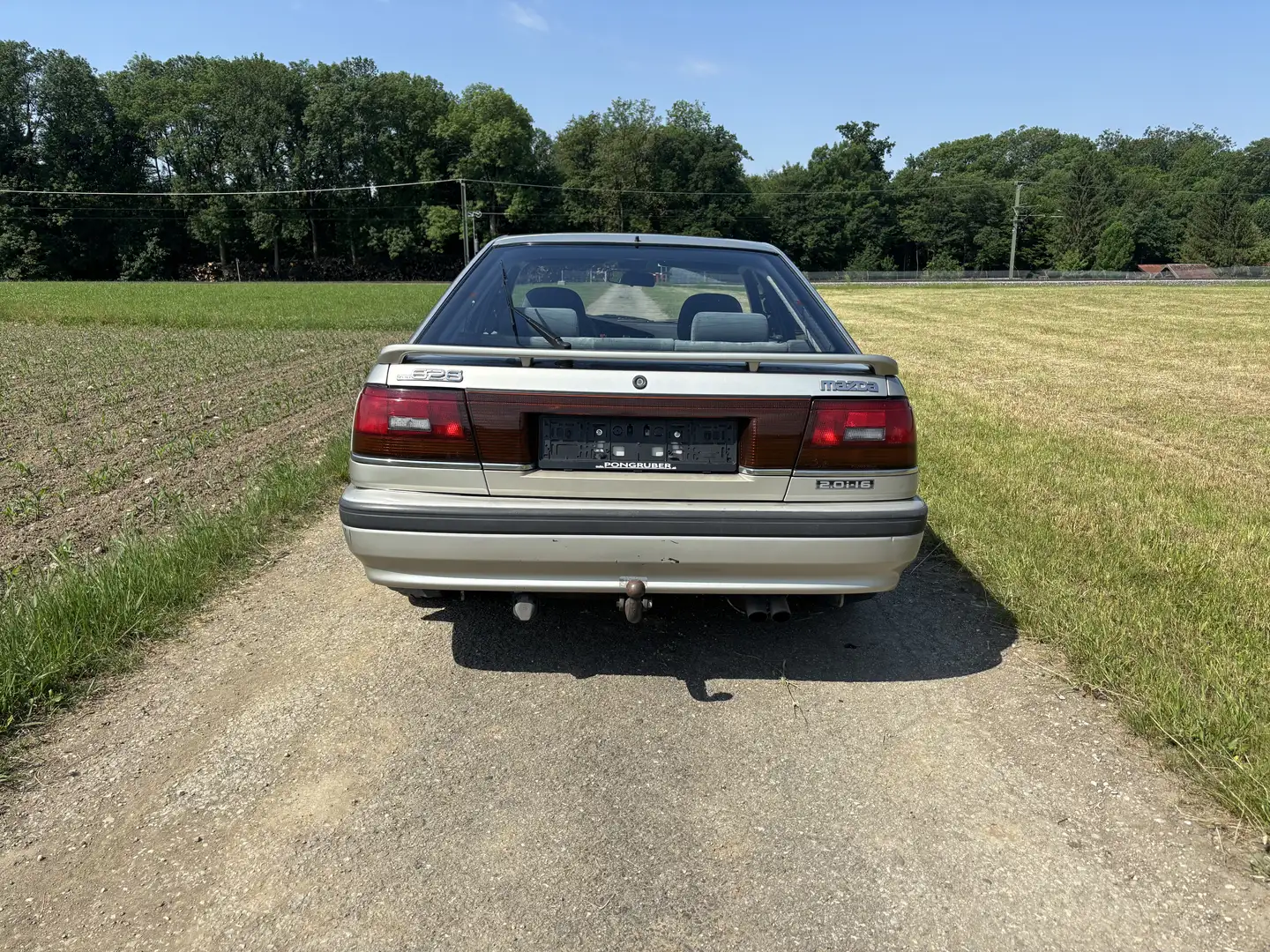 Mazda 626 GT 16V - 2