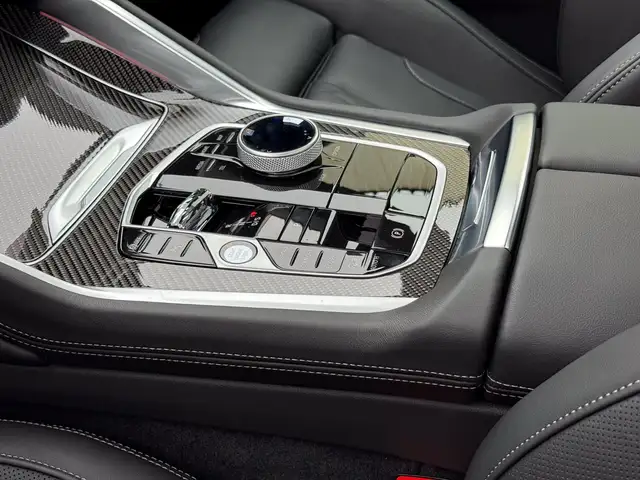 BMW X6 xDrive30d M-Sportpaket Pro Ansicht 17