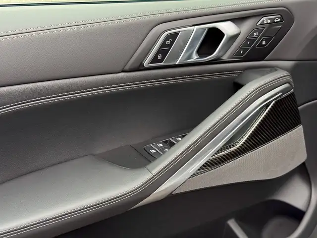 BMW X6 xDrive30d M-Sportpaket Pro Ansicht 12