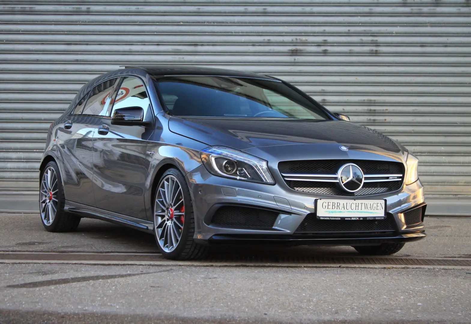 Mercedes-Benz A 45 AMG A45 AMG 4Matic NIGHT PAKET, DISTRONIC, MEMORY Gris - 1
