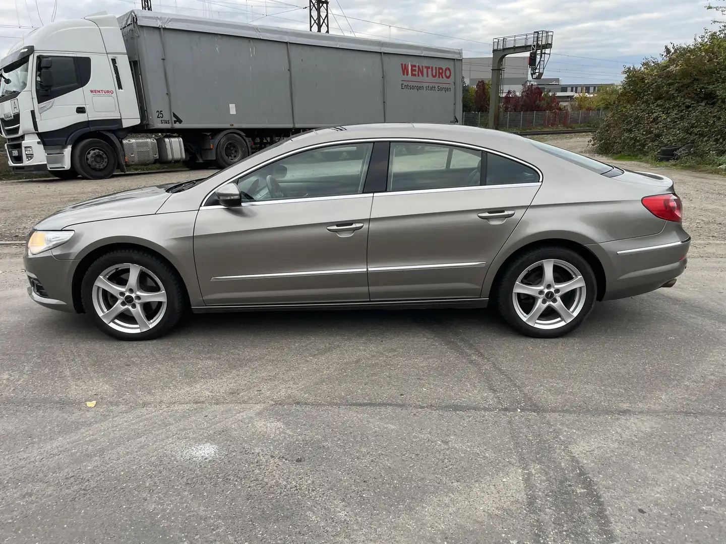 Volkswagen Passat CC Basis Beige - 2