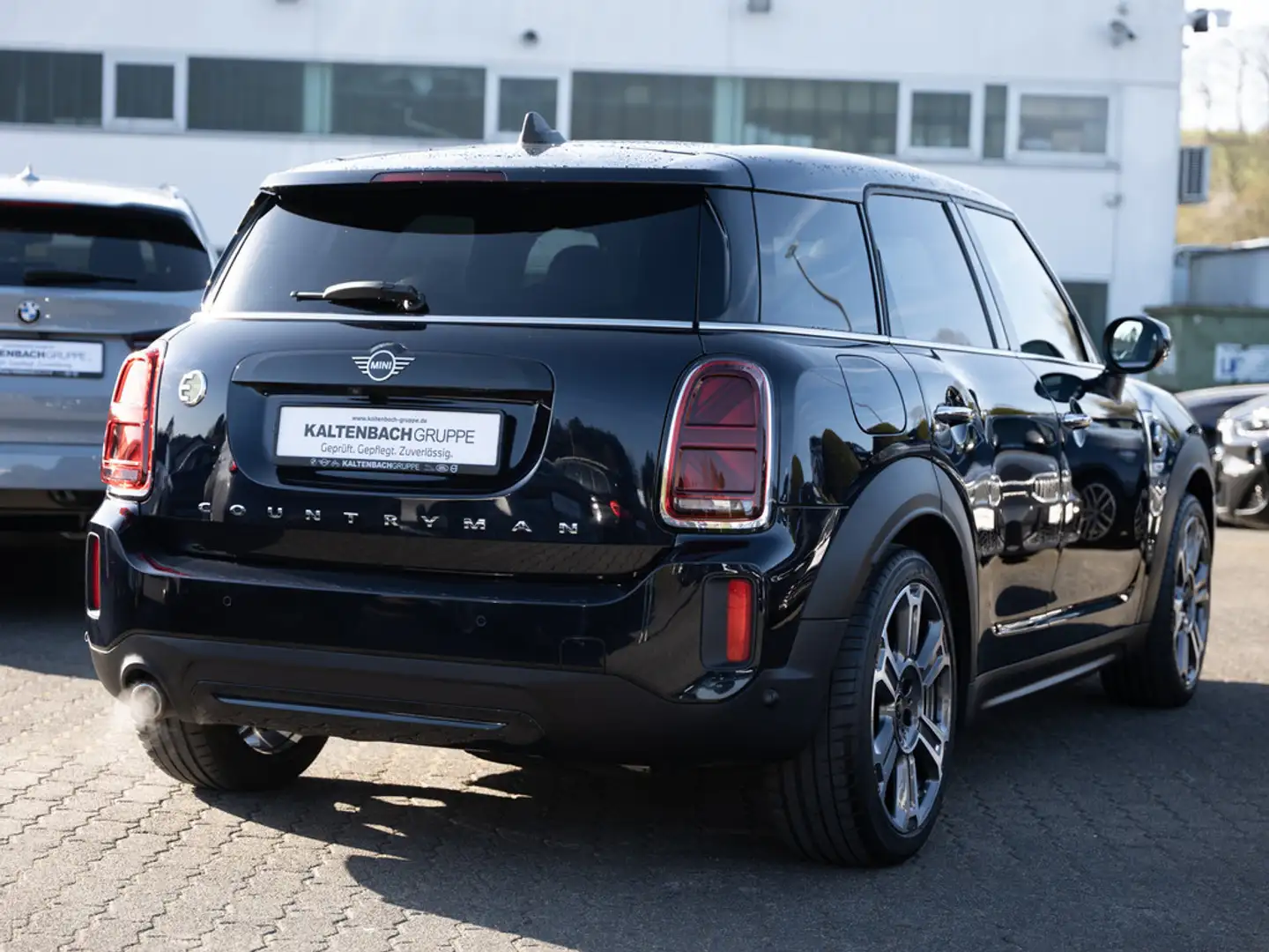 MINI Cooper Countryman Schwarz - 2